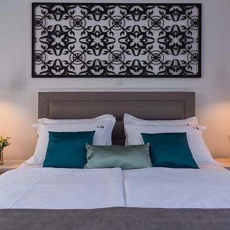 The Well Luxury Rooms ザダル エクステリア 写真