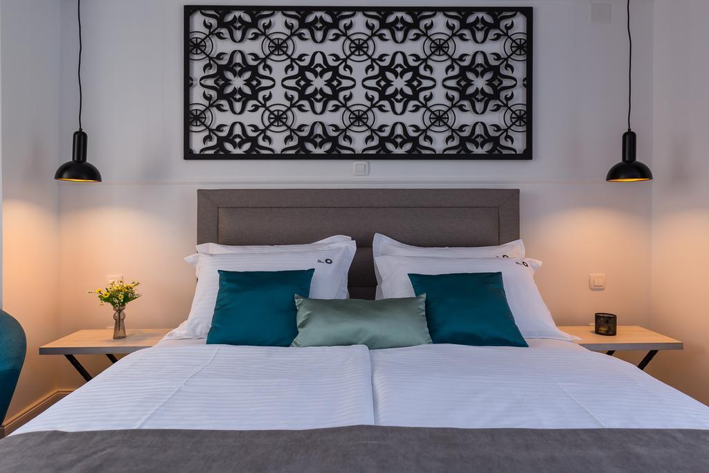 The Well Luxury Rooms ザダル エクステリア 写真